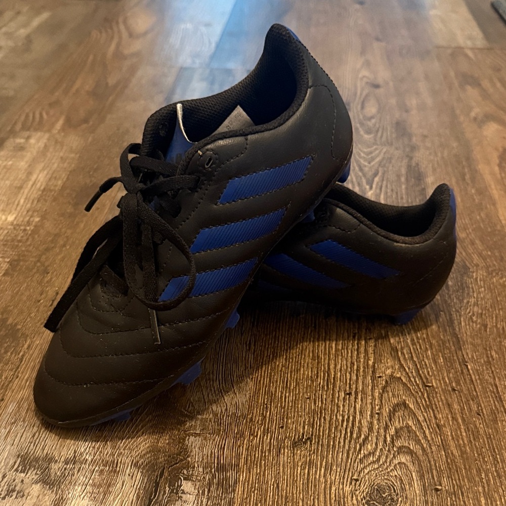 Adidas Soccer Cleats - youth size 4
